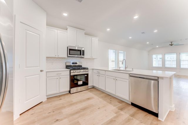 17211 Bluebonnet Creek Trail, Hockley, TX 77447