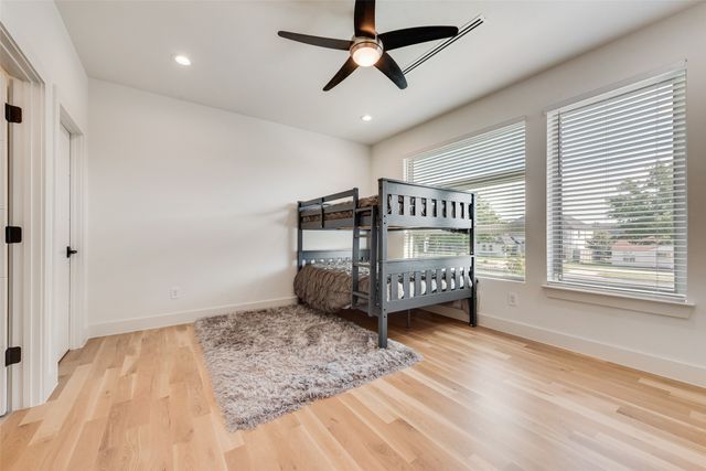 6411 Royal Lane, Dallas, TX 75230