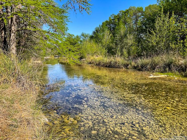 1381 County Road 348, Concan, TX 78838