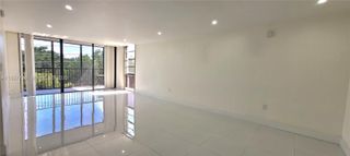 2500 NE 135th St C302, North Miami, FL 33181