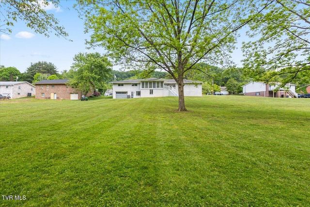 724 Santa Fe Drive, Bristol, TN 37620