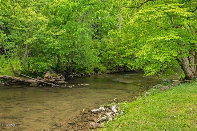 724 Santa Fe Drive, Bristol, TN 37620