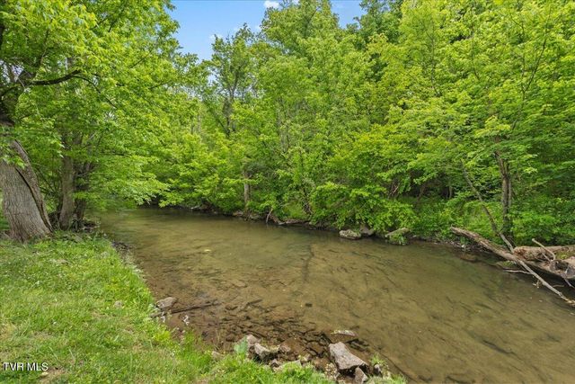 724 Santa Fe Drive, Bristol, TN 37620