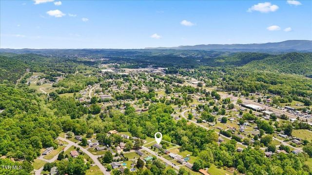 724 Santa Fe Drive, Bristol, TN 37620