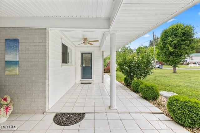 724 Santa Fe Drive, Bristol, TN 37620