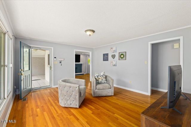 724 Santa Fe Drive, Bristol, TN 37620