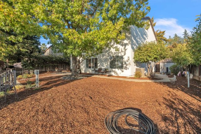 112 Gisler Ct, Folsom, CA 95630