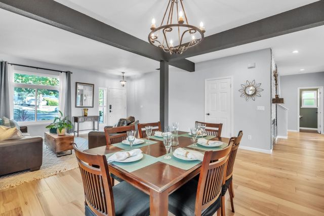 112 Gisler Ct, Folsom, CA 95630