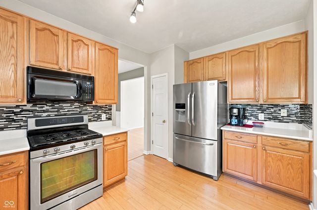 1874 Wayfield Drive, Avon, IN 46123