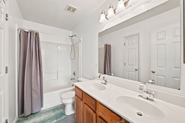 1874 Wayfield Drive, Avon, IN 46123