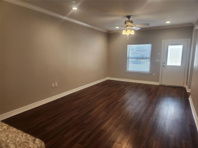 3501 Chenevert Street 2, Houston, TX 77004