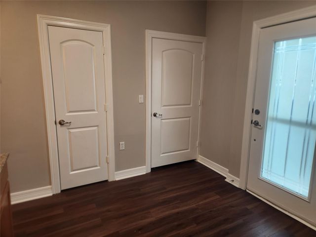 3501 Chenevert Street 2, Houston, TX 77004