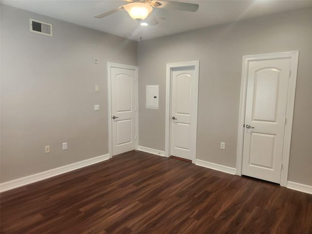 3501 Chenevert Street 2, Houston, TX 77004