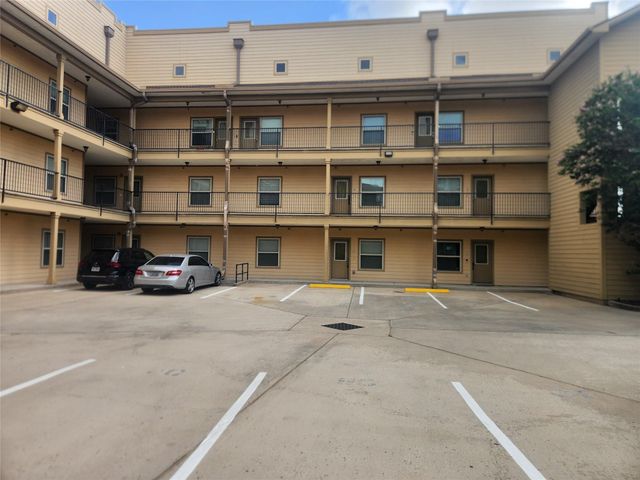 3501 Chenevert Street 2, Houston, TX 77004