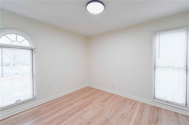 7306 Maple Street, Overland Park, KS 66204