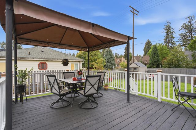 2821 S Monroe St, Spokane, WA 99203