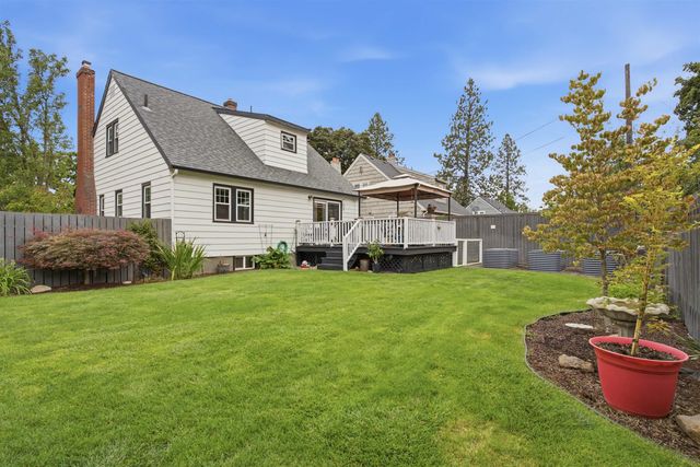 2821 S Monroe St, Spokane, WA 99203