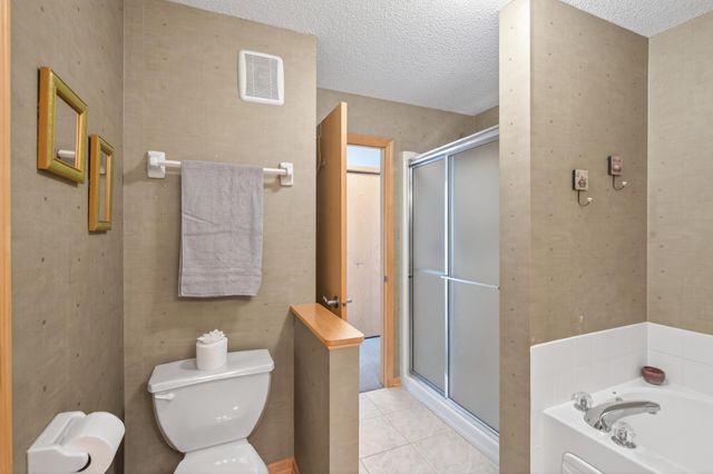 17501 69th Place N, Maple Grove, MN 55311
