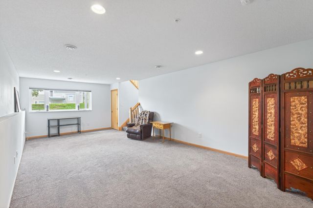 17501 69th Place N, Maple Grove, MN 55311