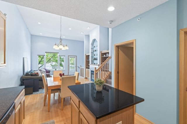 17501 69th Place N, Maple Grove, MN 55311