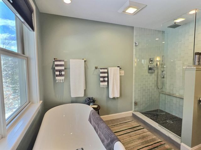 14 Fox Run Road, Wilmot, NH 03287