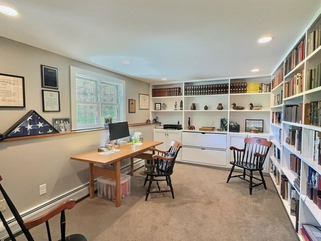 14 Fox Run Road, Wilmot, NH 03287