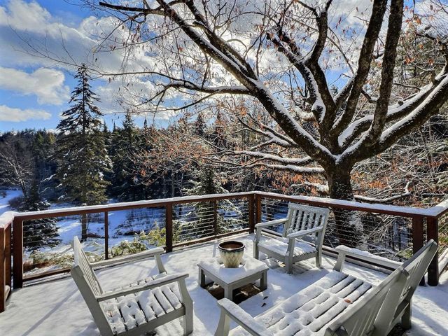 14 Fox Run Road, Wilmot, NH 03287