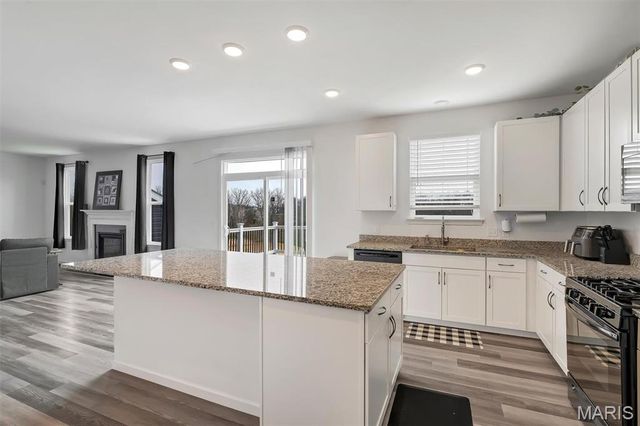 122 Huntleigh Drive, Wentzville, MO 63385