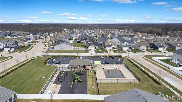 122 Huntleigh Drive, Wentzville, MO 63385