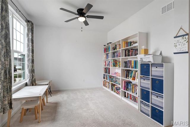 122 Huntleigh Drive, Wentzville, MO 63385