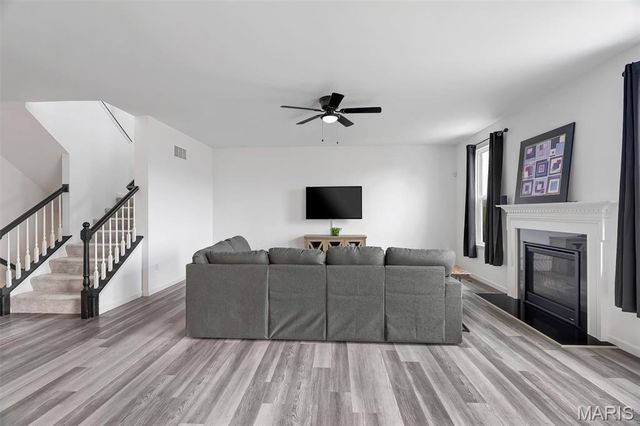 122 Huntleigh Drive, Wentzville, MO 63385