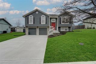 1608 Cody Drive, Raymore, MO 64083
