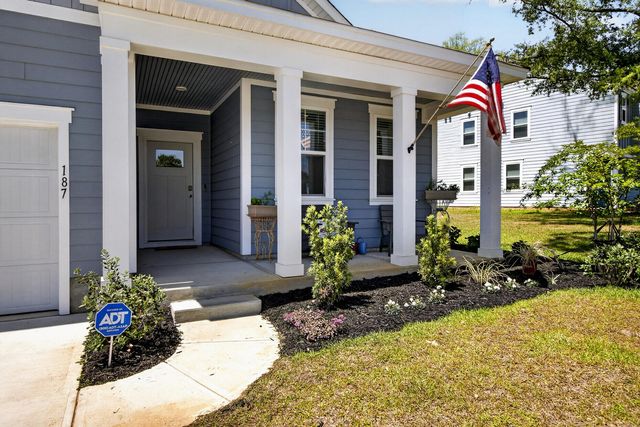 187 Morning View Way, Moncks Corner, SC 29461