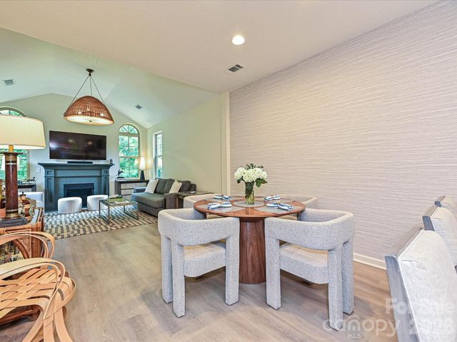 3520 S Bank Court, Matthews, NC 28105