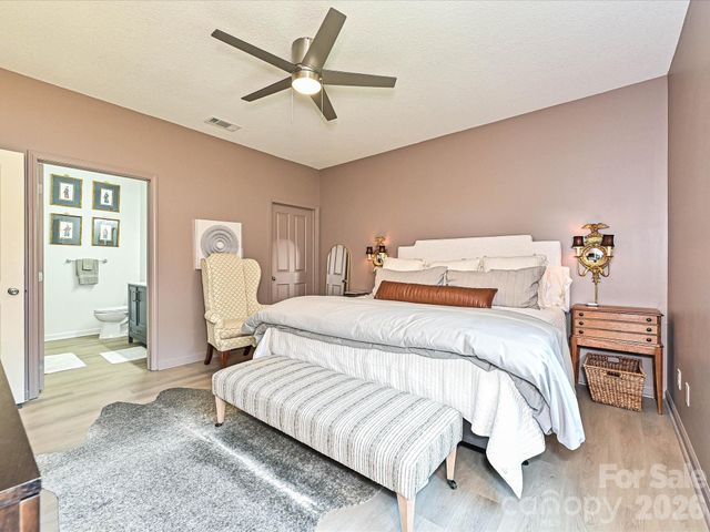 3520 S Bank Court, Matthews, NC 28105