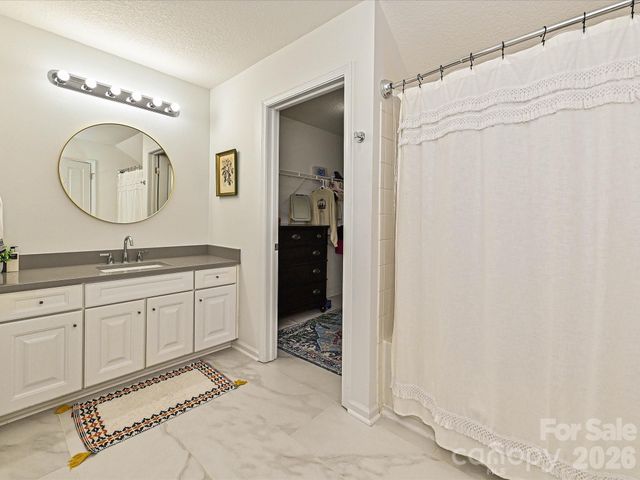 3520 S Bank Court, Matthews, NC 28105