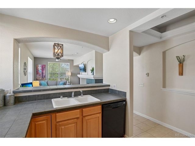 1767 N Pearl St 201, Denver, CO 80203