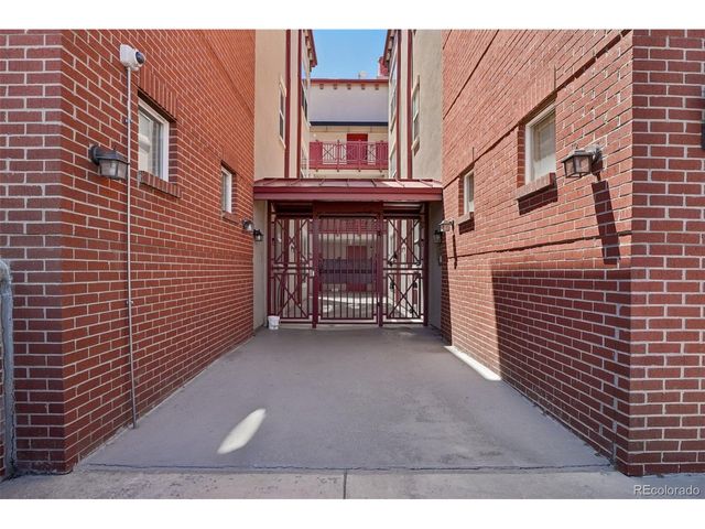 1767 N Pearl St 201, Denver, CO 80203