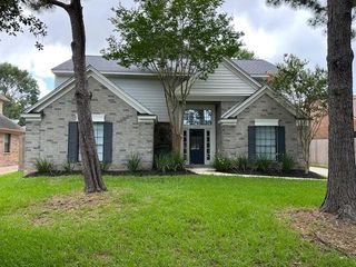 2102 Autumn Cove Drive, League City, TX 77573