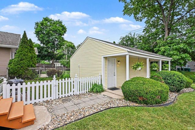 714 Benton Street, Mishawaka, IN 46545