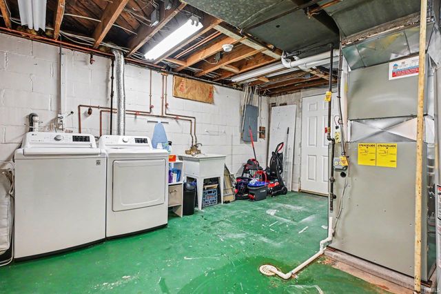 714 Benton Street, Mishawaka, IN 46545