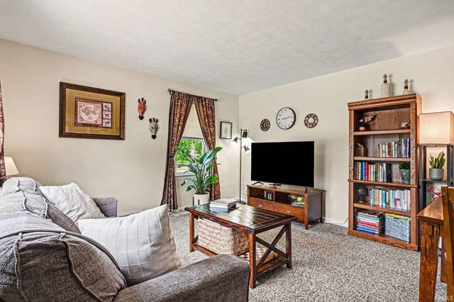 714 Benton Street, Mishawaka, IN 46545