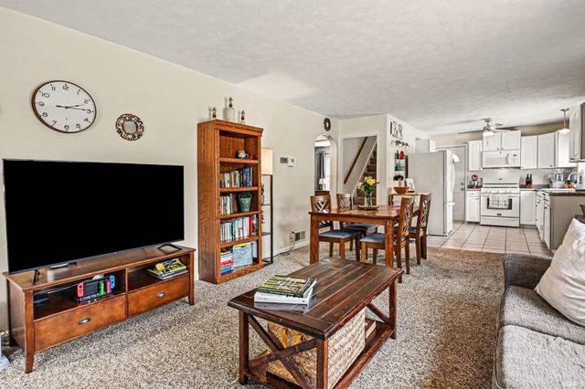 714 Benton Street, Mishawaka, IN 46545