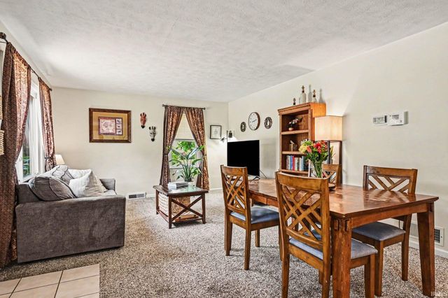 714 Benton Street, Mishawaka, IN 46545