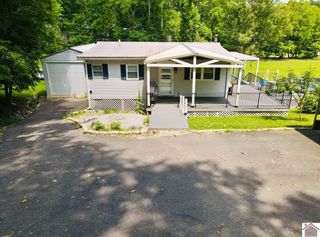 44 Whipperwill Dr # 10, Eddyville, KY 42038