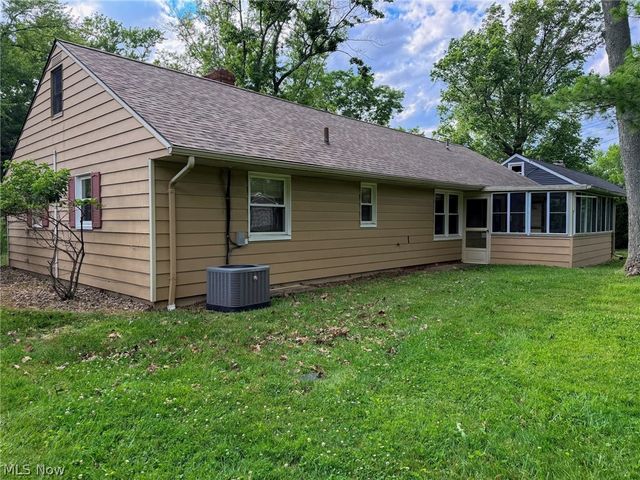 281 Cardinal Drive, Medina, OH 44256