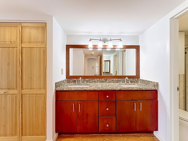 20100 W Country Club Drive 707, Aventura, FL 33180