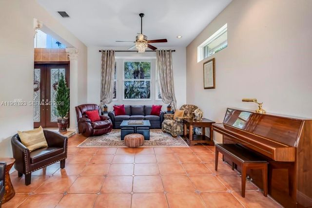 18122 NW 15th Ct, Pembroke Pines, FL 33029