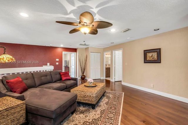 18122 NW 15th Ct, Pembroke Pines, FL 33029