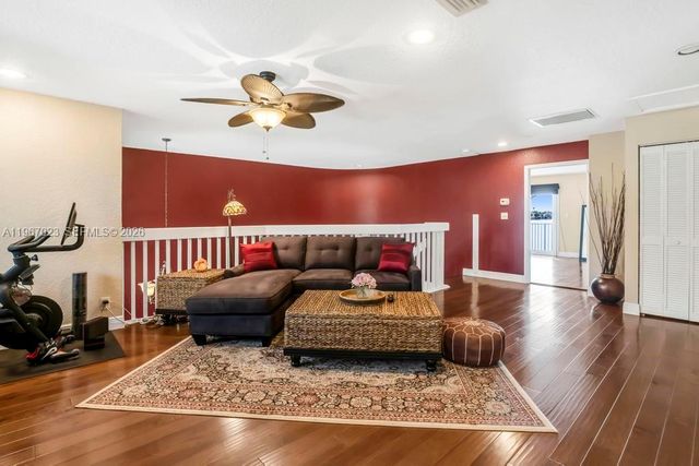 18122 NW 15th Ct, Pembroke Pines, FL 33029